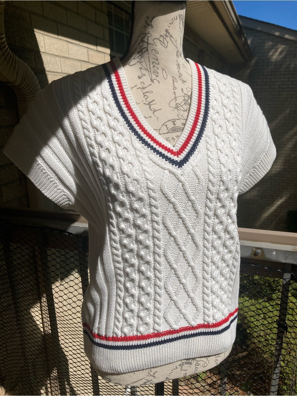 Hunter Stripe Cable Knit Stitch White Sweater Vest with Red Blue Stripe Details - Picture 17 of 17